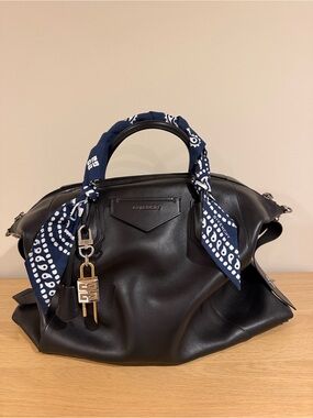 Givenchy Antigona Soft Large Black
